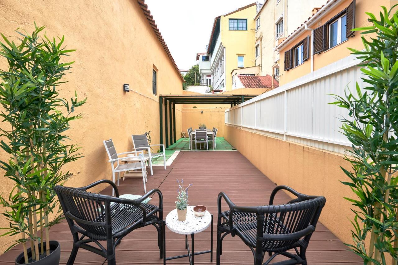 Idyllic Lisbon Apartments With Amazing Courtyard, By Timecooler Экстерьер фото