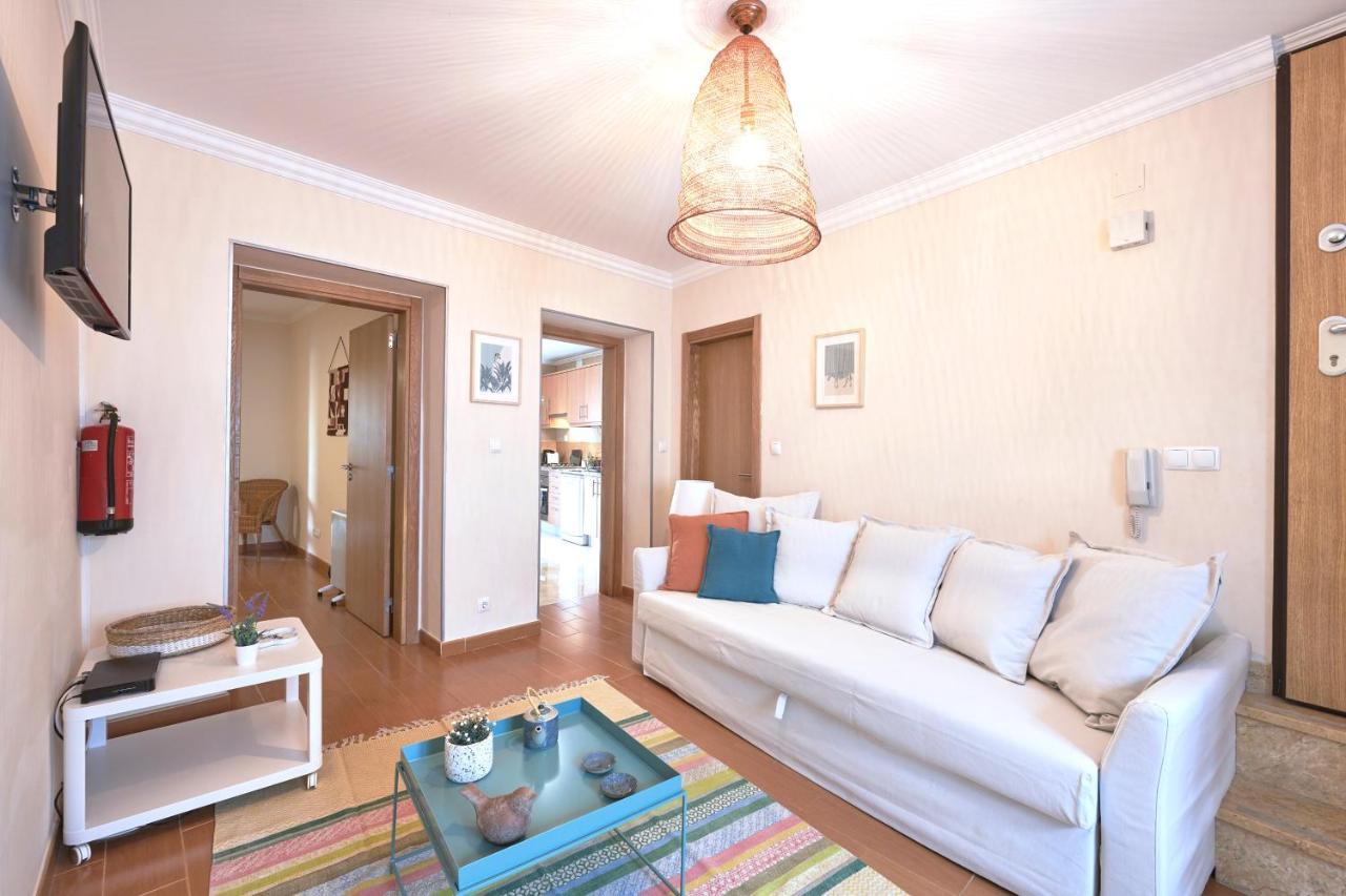 Idyllic Lisbon Apartments With Amazing Courtyard, By Timecooler Экстерьер фото