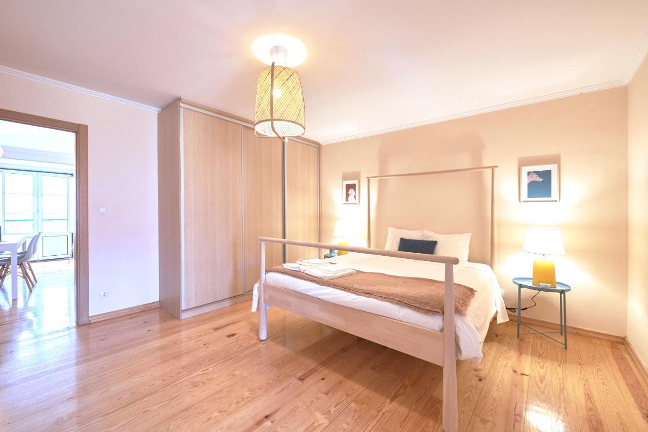 Idyllic Lisbon Apartments With Amazing Courtyard, By Timecooler Экстерьер фото